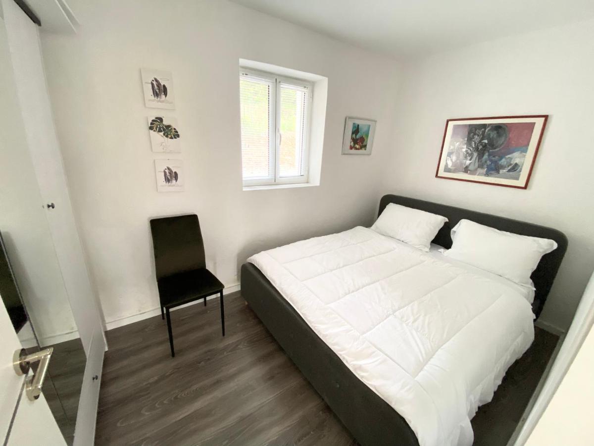 Maison Bellevue - 2 Bdrm Villa In Borsh Beach Esterno foto